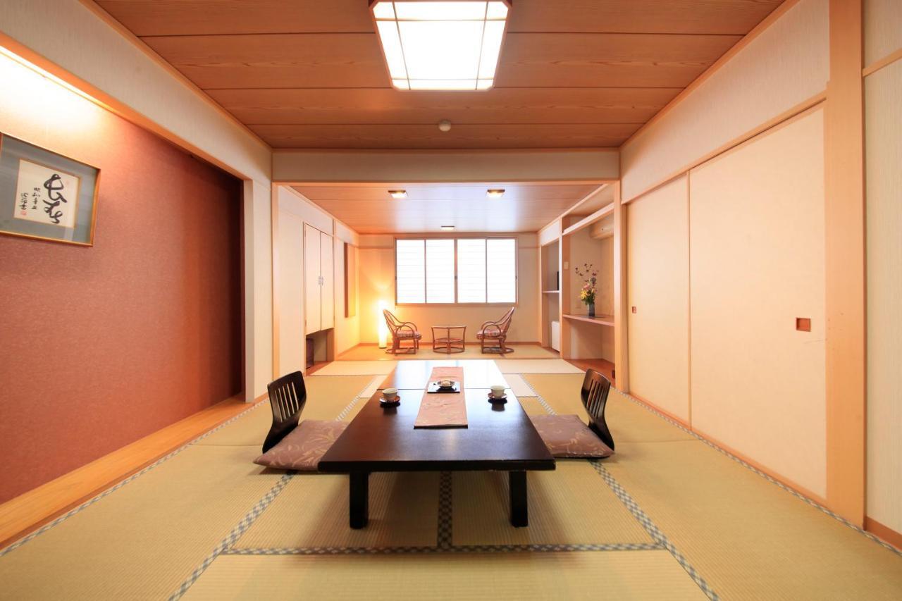 Hotel Tsubakino Yamanouchi  Eksteriør billede